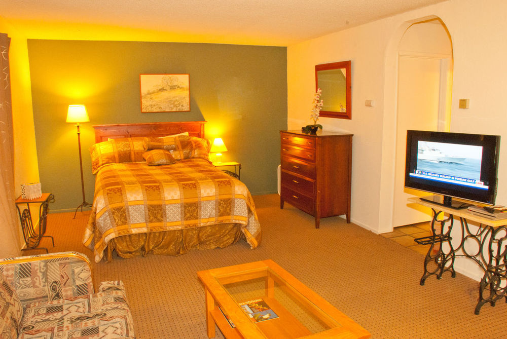 Sunnyvale Garden Suites - Joshua Tree National Park Twentynine Palms Room photo